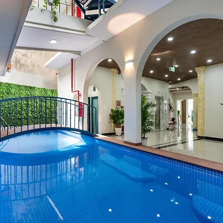 Jan Villa Saigon Oasis